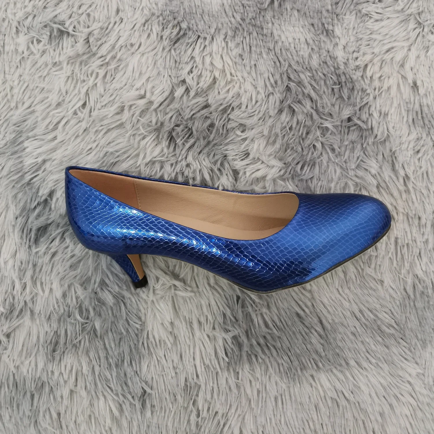 Women Pumps Crocodile Sexy 5cm Low Heel Ponited Toes High Heels Fashion Comfort Office Stilettos Party Dress Red Wedding Shoes