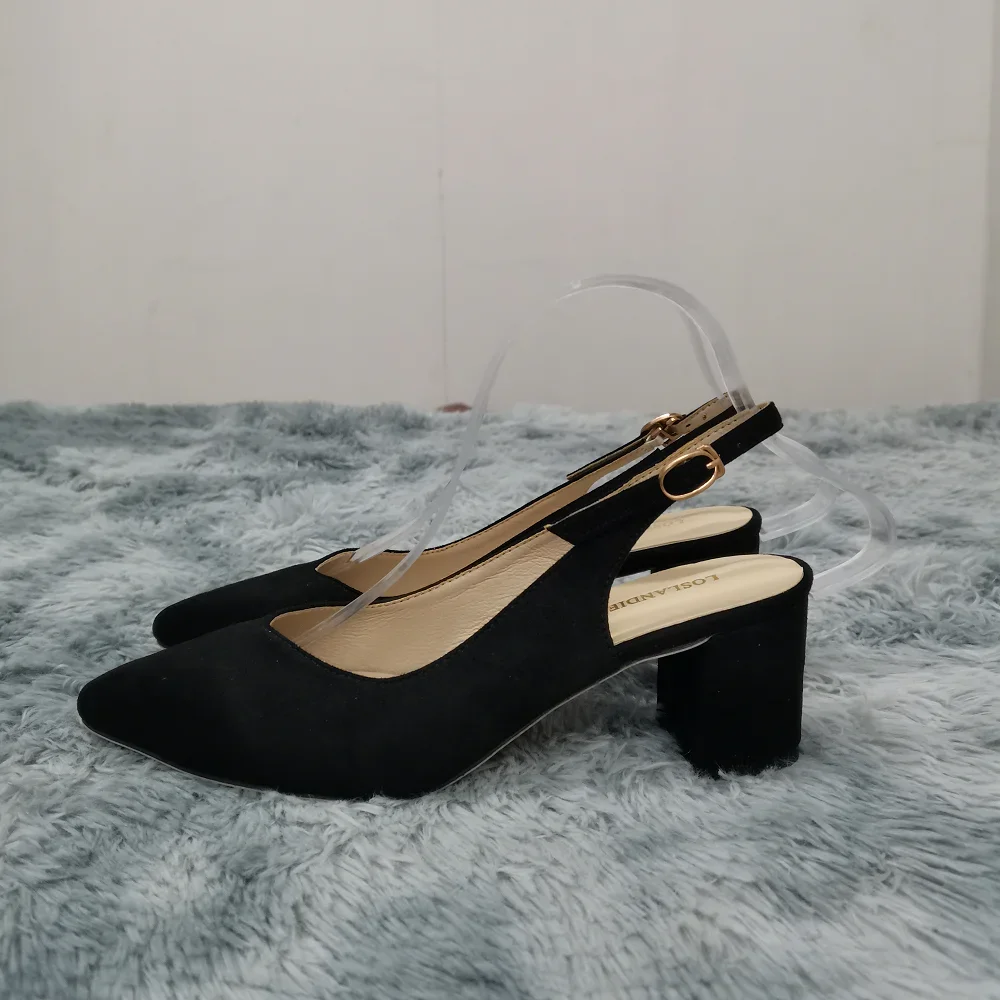 Women Pumps Comfortable Ankle Strap Square Thick Heels Sexy Pointed Toes High Heels Party Dress Ladies Wedding Shoes Large Size