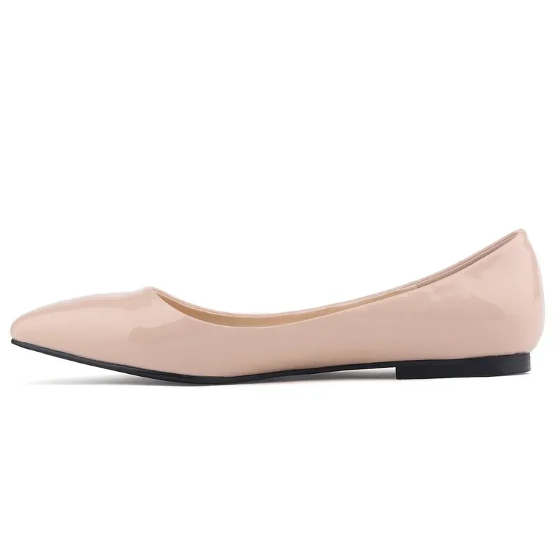 Women Flats Shoes Spring Autumn Solid color Pointed Toe Slip On Patent Leather Woman Flat New Single Casual Loafers Large Size