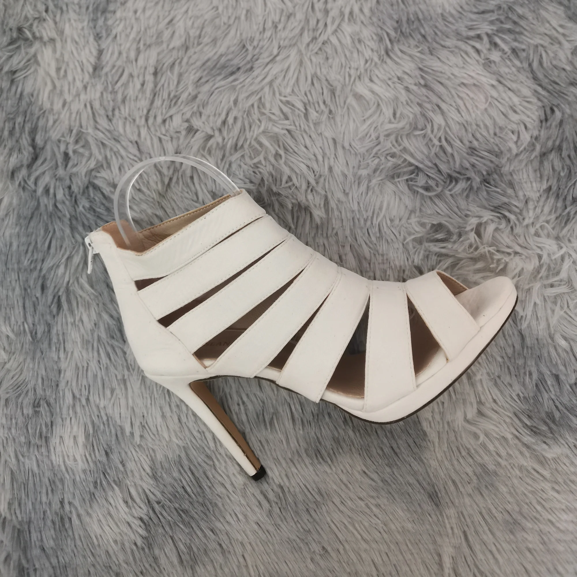 New Fashion show Women Sandals Fashion Sexy High Heels Platform Pumps Peep Toe Sandals Casual White Red Wedding Shoes Plus Size