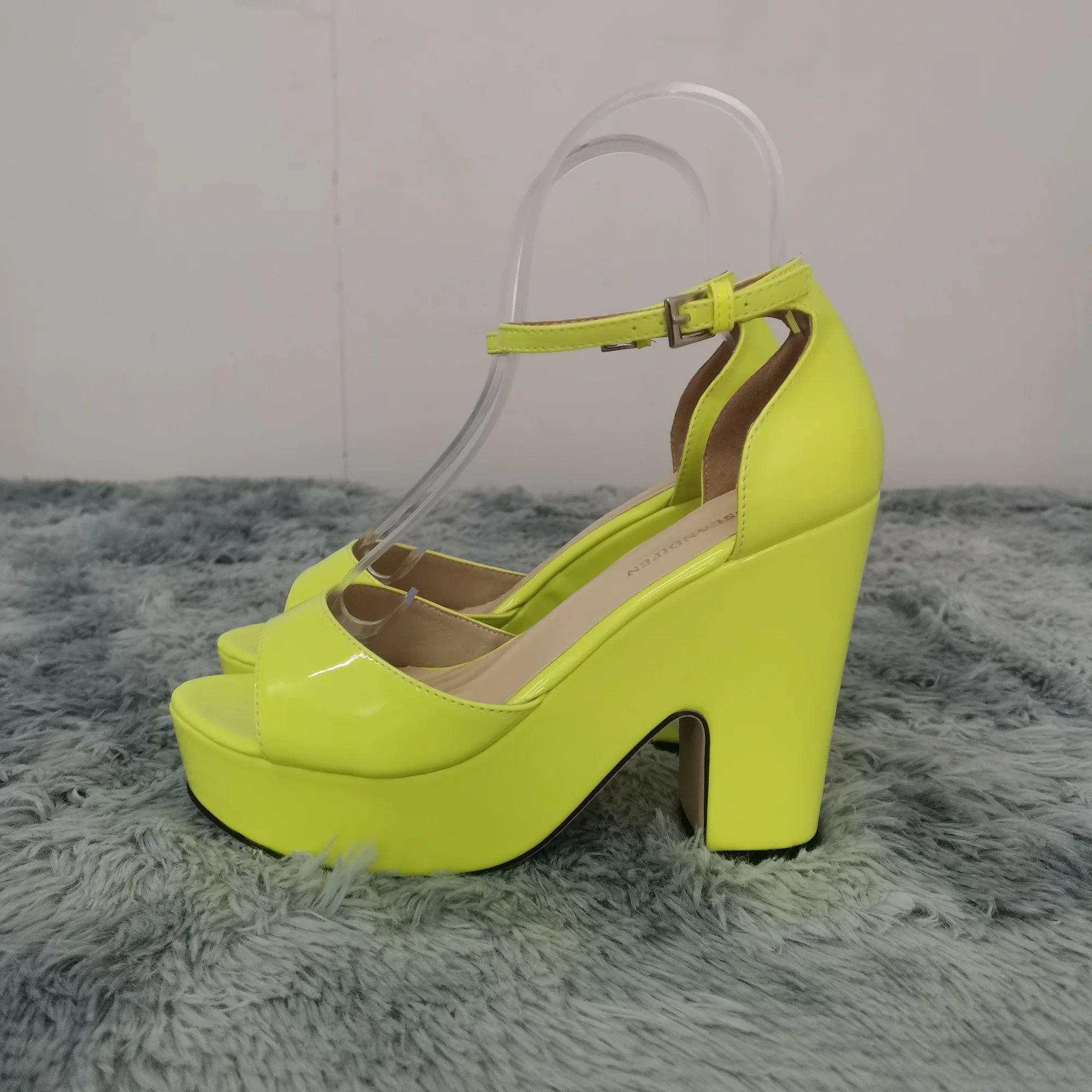 Colourful Women Sandals Summer Sexy Peep Toe Buckle Strap Sandal Platform Thick High Heels Party Red Wedding Shoes Plus Size