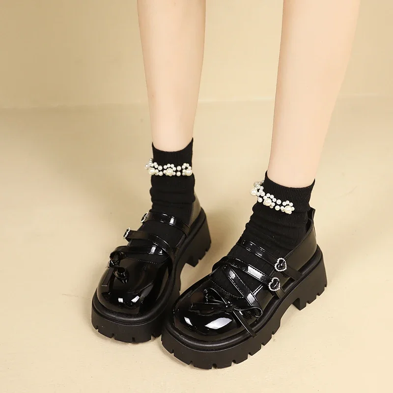 Bowknot Mary Janes Shoes Women 2025 Cross Strap Platform Pumps Woman Heart Buckle Patent Leather Lolita Shoes