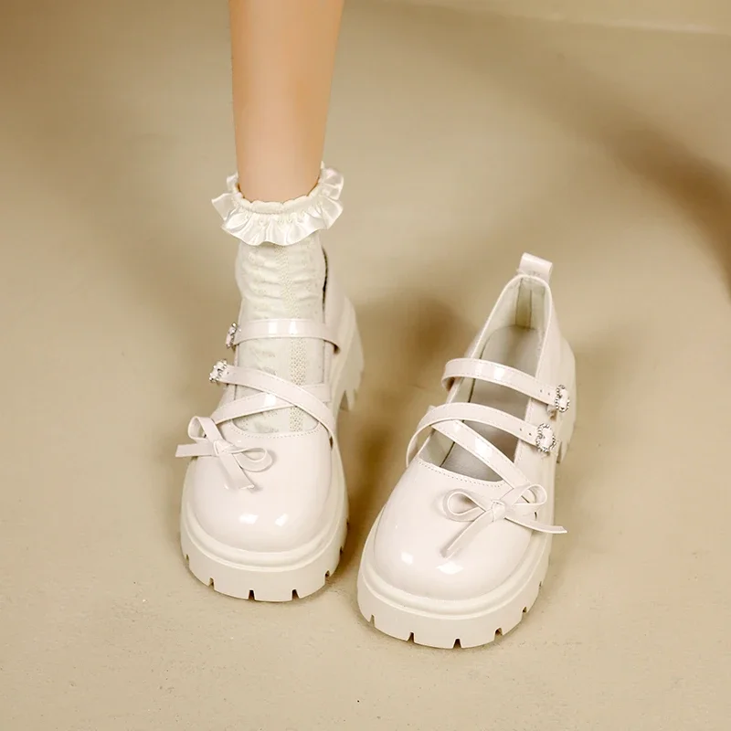 Bowknot Mary Janes Shoes Women 2025 Cross Strap Platform Pumps Woman Heart Buckle Patent Leather Lolita Shoes