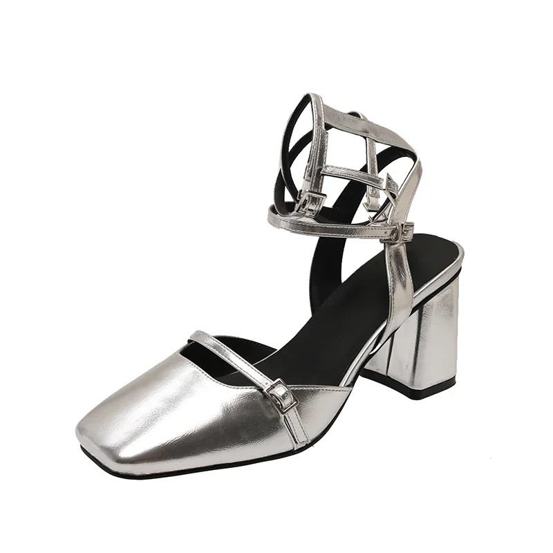 Women’s Fashion Baotou Sandals Summer New Square Head Shallow Mouth Metal Buckle Anti-slip Wear-resistant High Heels Women's Fashion Baotou Sandals Summer New Square Head Shallow Mouth Metal Buckle Anti-slip Wear-resistant High Heels