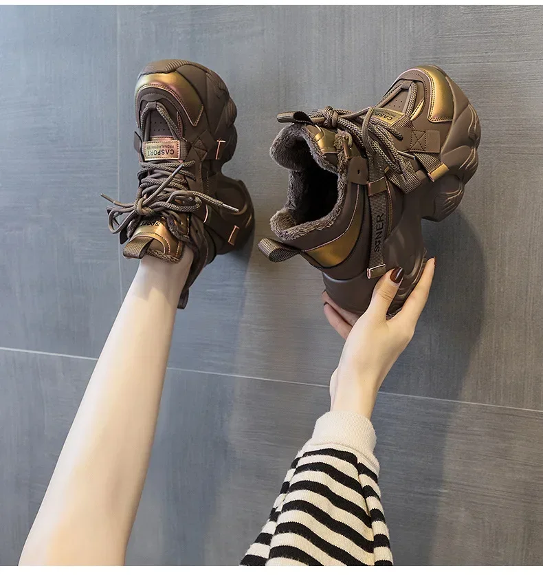 2025 Autumn New Style Casual Versatile Fashionable Elderly Shoes Thick Bottom Increased Height 8cm Popular Same Model Women's