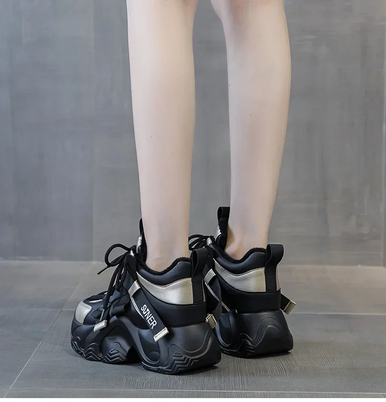 2025 Autumn New Style Casual Versatile Fashionable Elderly Shoes Thick Bottom Increased Height 8cm Popular Same Model Women's