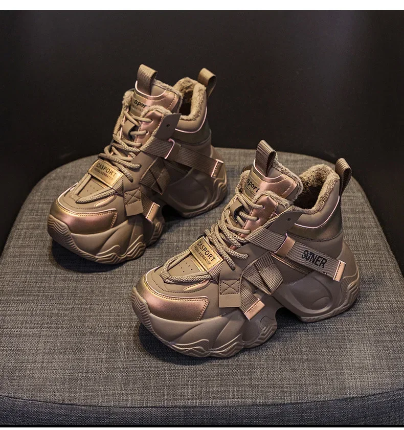 2025 Autumn New Style Casual Versatile Fashionable Elderly Shoes Thick Bottom Increased Height 8cm Popular Same Model Women's