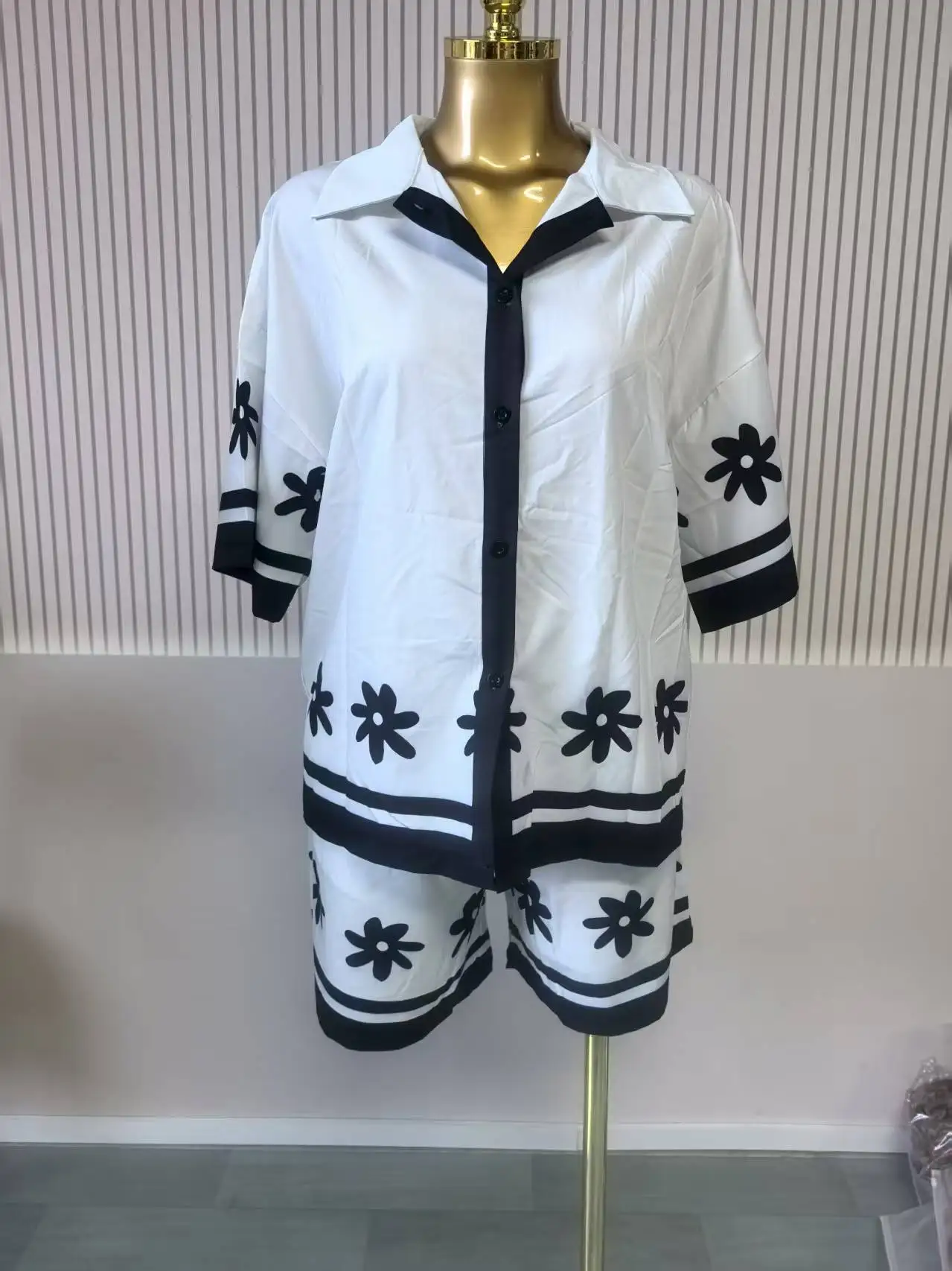 GLCMYAYA floral printed Side Women's Set Half Sleeve Shirt Tops and Shorts 2025 Holiday Vacation Street Two 2 Piece Set Outfits GLCMYAYA floral printed Side Women's Set Half Sleeve Shirt Tops and Shorts 2025 Holiday Vacation Street Two 2 Piece Set Outfits