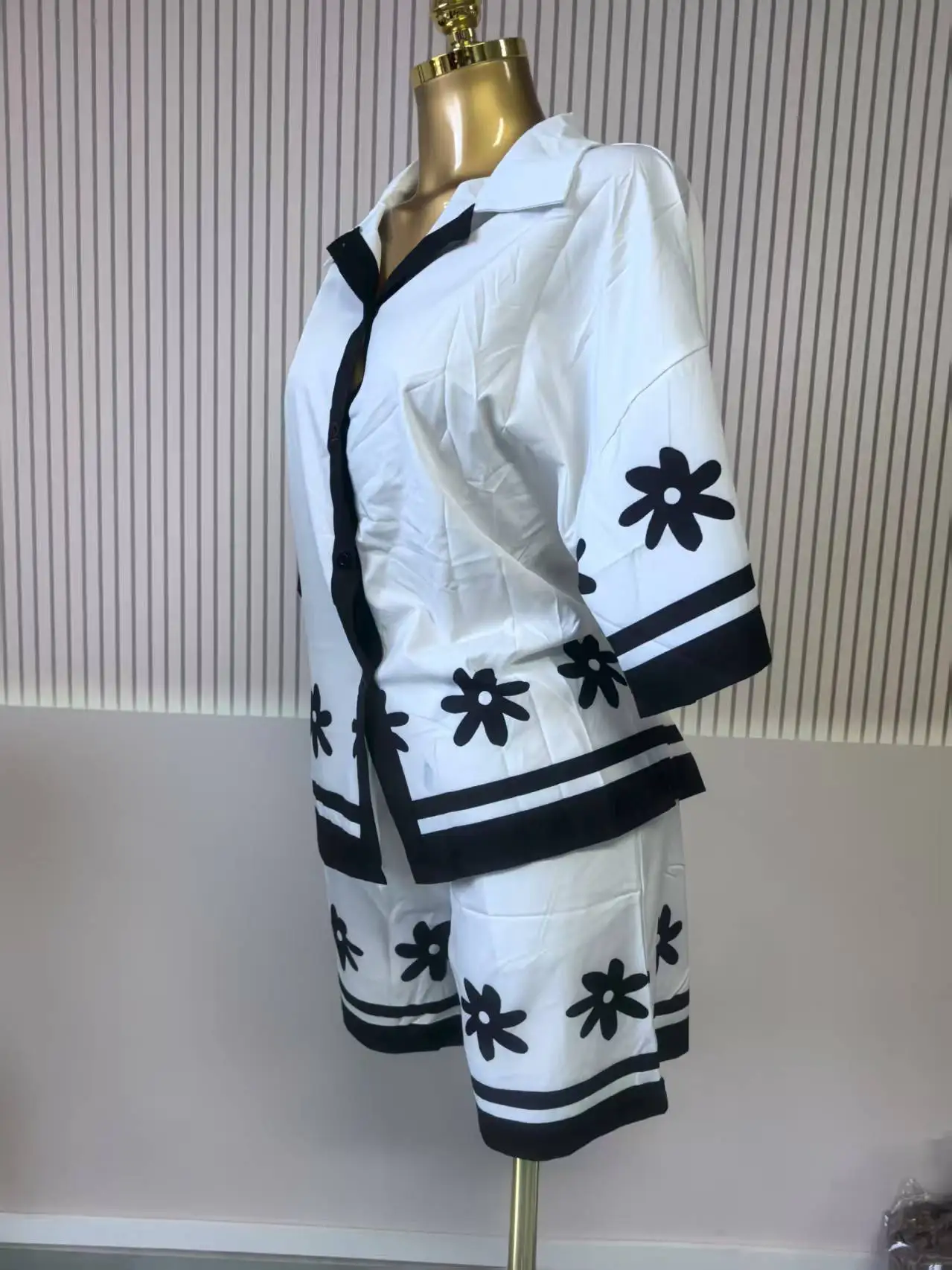 GLCMYAYA floral printed Side Women's Set Half Sleeve Shirt Tops and Shorts 2025 Holiday Vacation Street Two 2 Piece Set Outfits GLCMYAYA floral printed Side Women's Set Half Sleeve Shirt Tops and Shorts 2025 Holiday Vacation Street Two 2 Piece Set Outfits