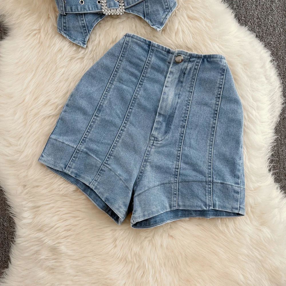 CM.YAYA Women Set Denim Strapless Belt Top +Mini shorts Sets Street Casual Two 2 Piece Set Sexy Party Outfit 2024 Summer CM.YAYA Women Set Denim Strapless Belt Top +Mini shorts Sets Street Casual Two 2 Piece Set Sexy Party Outfit 2024 Summer