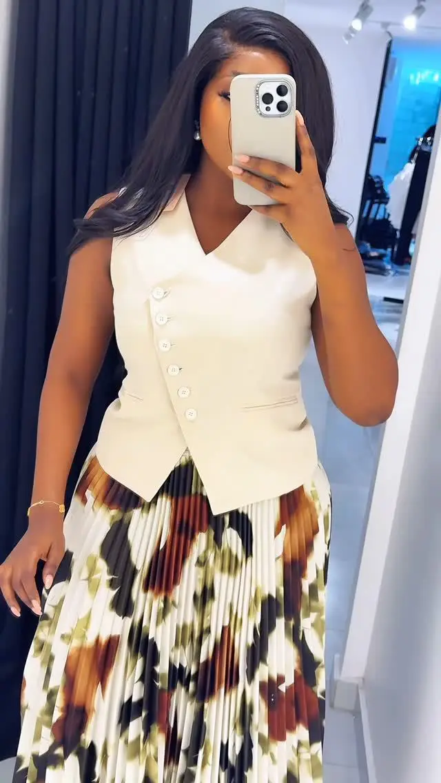 CM.YAYA Women Set Street Sleeveless V-Neck Button Tops +long Pleated Skirts Suits Two 2 Piece Sets Summer OL Fitness Tracksuits CM.YAYA Women Set Street Sleeveless V-Neck Button Tops +long Pleated Skirts Suits Two 2 Piece Sets Summer OL Fitness Tracksuits