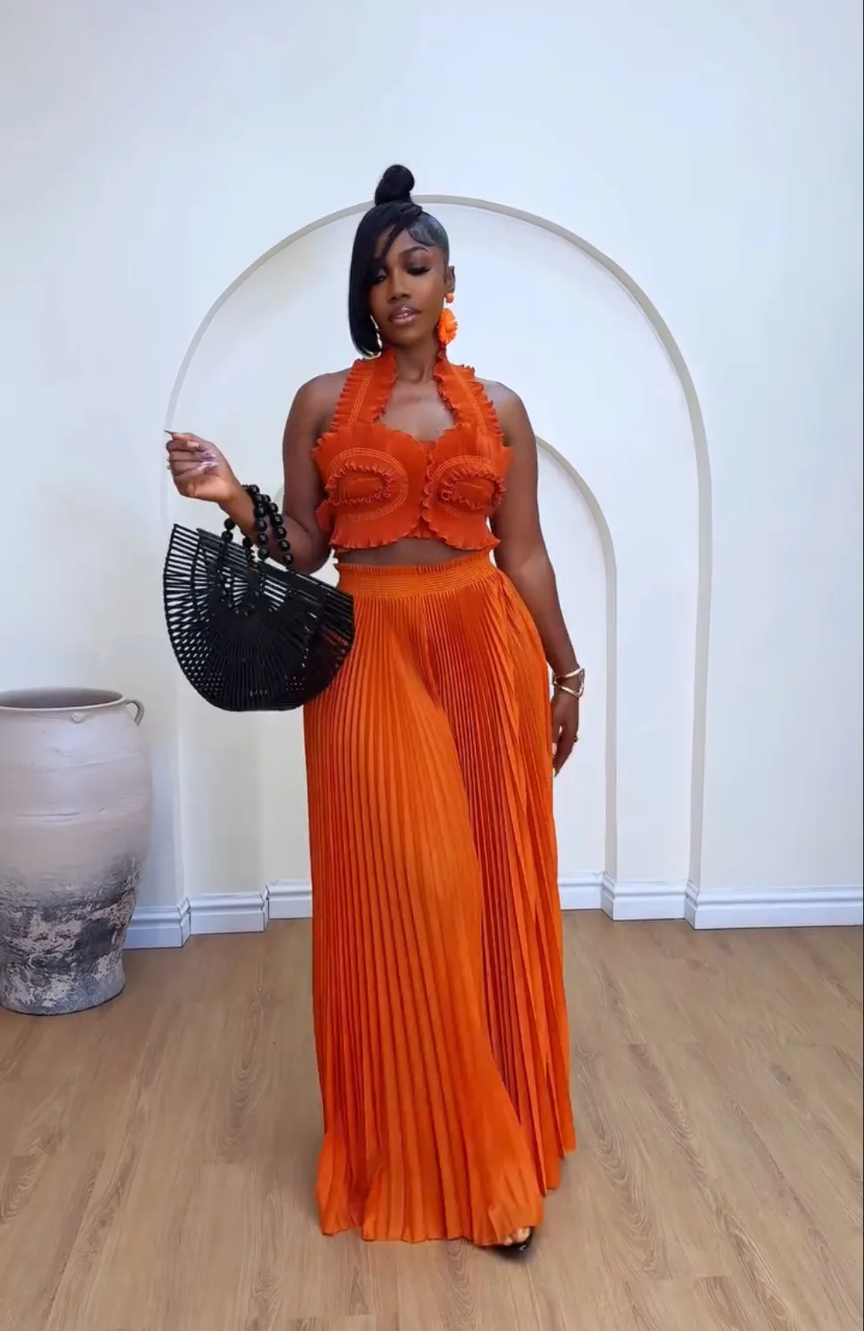 CM.YAYA Streetwear Women's Set Sleeveless Halter Crop Pleated Top+Wide Leg Pants Elegant 2024 Fall Party Two 2-Piece Set Outfits CM.YAYA Streetwear Women's Set Sleeveless Halter Crop Pleated Top+Wide Leg Pants Elegant 2024 Fall Party Two 2-Piece Set Outfits