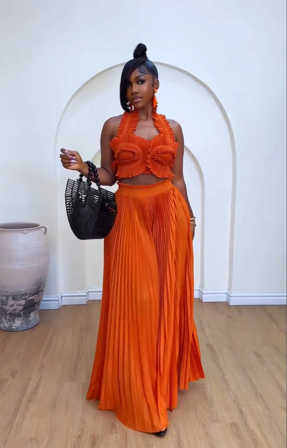 CM.YAYA Streetwear Women's Set Sleeveless Halter Crop Pleated Top+Wide Leg Pants Elegant 2024 Fall Party Two 2-Piece Set Outfits CM.YAYA Streetwear Women's Set Sleeveless Halter Crop Pleated Top+Wide Leg Pants Elegant 2024 Fall Party Two 2-Piece Set Outfits