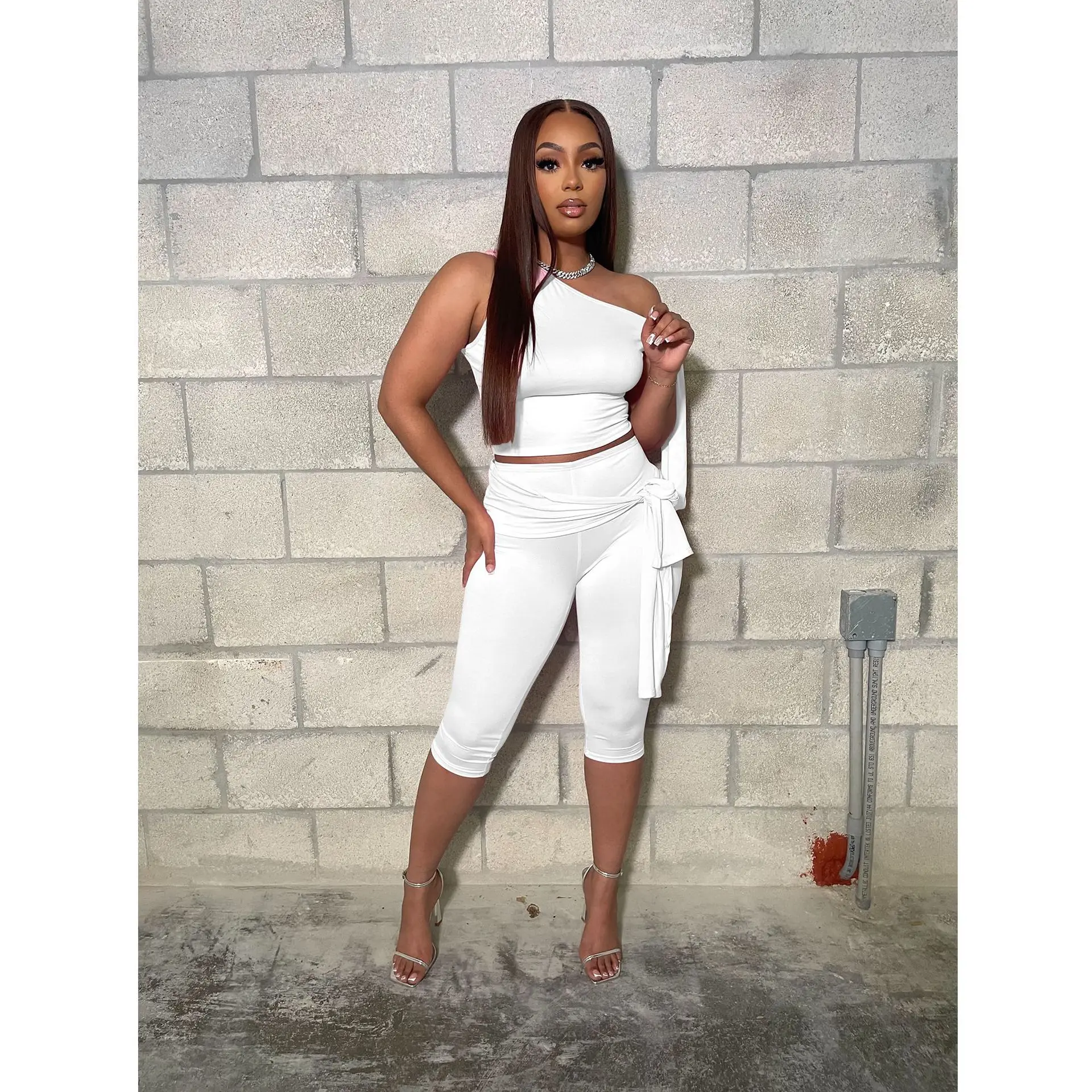 CM.YAYA Fashion Women's Set Bowknot Shoulder Sleeveless Tank Tops and Calf Length Pants 2025 Two 2 Piece Sets Outfits Tracksuit CM.YAYA Fashion Women's Set Bowknot Shoulder Sleeveless Tank Tops and Calf Length Pants 2025 Two 2 Piece Sets Outfits Tracksuit