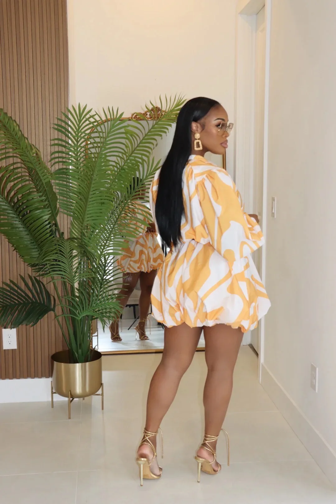 CM.YAYA Women's Set Full Puff Sleeve Striped Print Coats Top + Short Skirts Summer Active Sporty Street Two 2 Piece Sets Outfits CM.YAYA Women's Set Full Puff Sleeve Striped Print Coats Top + Short Skirts Summer Active Sporty Street Two 2 Piece Sets Outfits