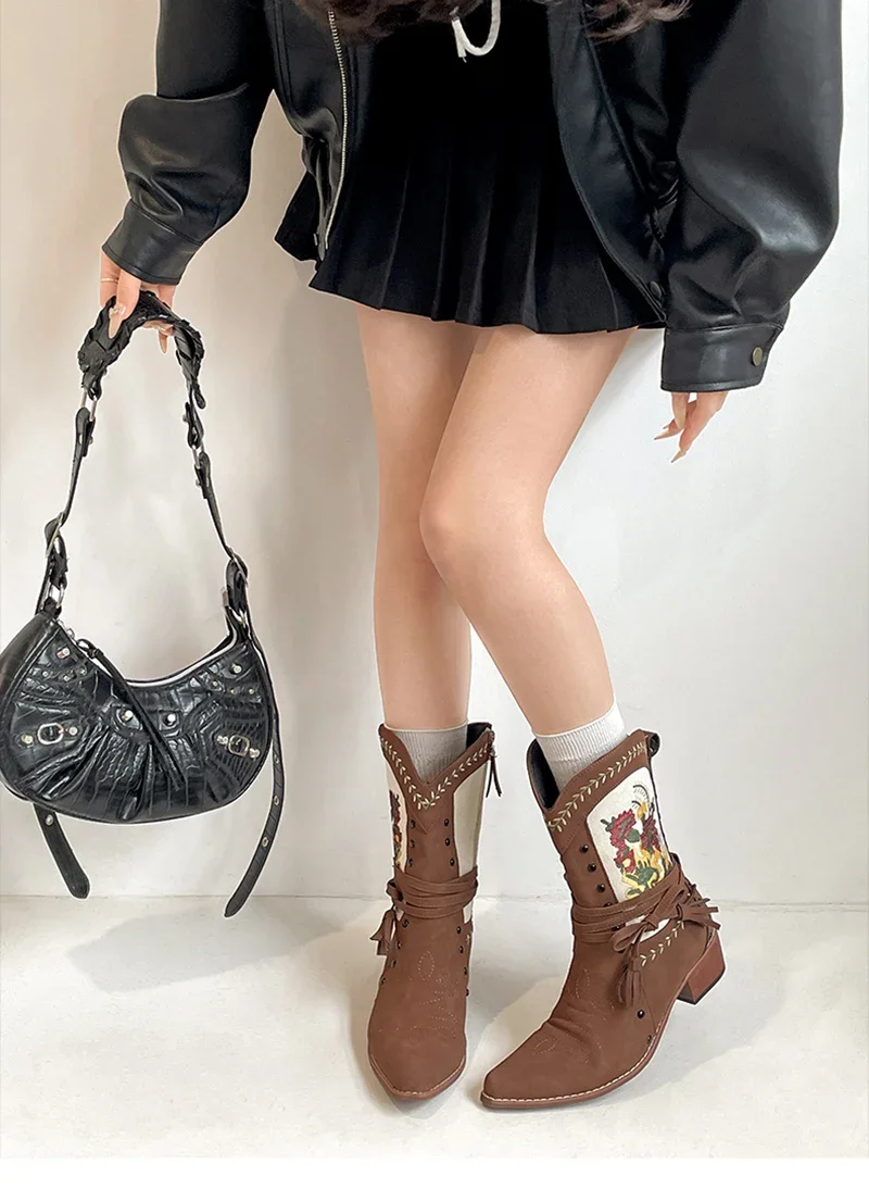 Vintage Ethnic Style Embroidery Woman Ankle Boots Shoes Ladies Elegant Thick Heel Western Cowboy Botas