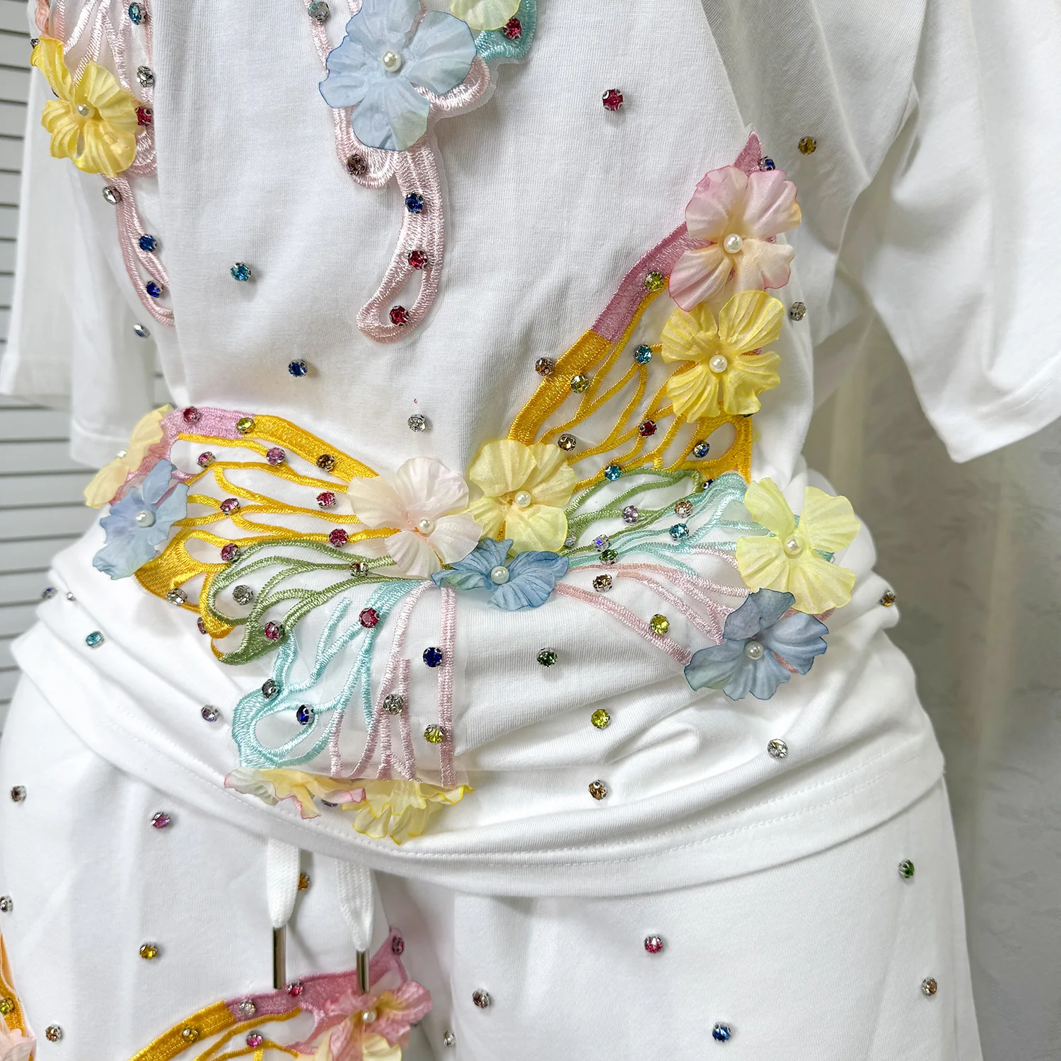 CM.YAYA Fashion Butterfly Floral Beading Women's Set T-shirt and Shorts 2025 Summer Active Two 2 Piece Sets Outfit Tracksuit CM.YAYA Fashion Butterfly Floral Beading Women's Set T-shirt and Shorts 2025 Summer Active Two 2 Piece Sets Outfit Tracksuit