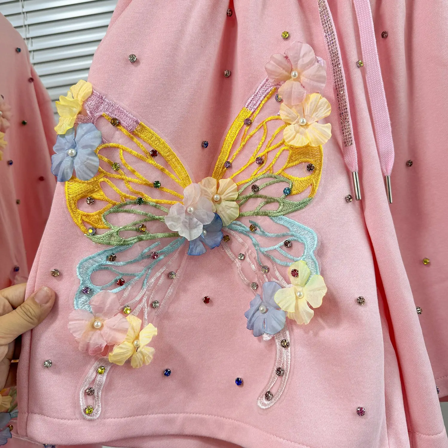 CM.YAYA Fashion Butterfly Floral Beading Women's Set T-shirt and Shorts 2025 Summer Active Two 2 Piece Sets Outfit Tracksuit CM.YAYA Fashion Butterfly Floral Beading Women's Set T-shirt and Shorts 2025 Summer Active Two 2 Piece Sets Outfit Tracksuit