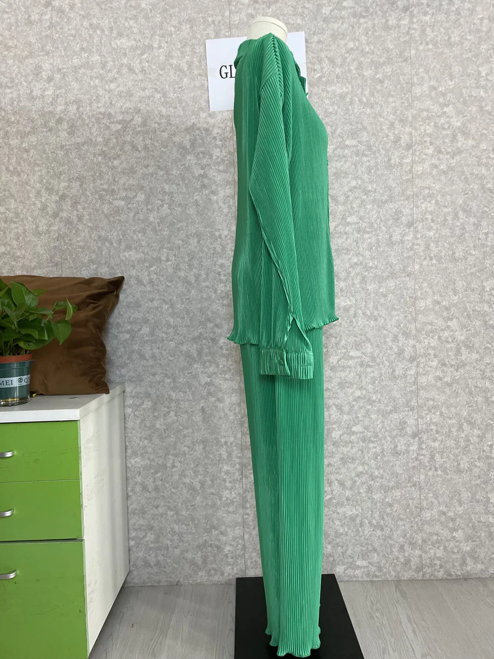 CM.YAYA Pleated Solid Women Set Long Sleeve Shirts and Straight Wide Leg Pants Suits Tracksuit Two Piece Set Fitness Outfits