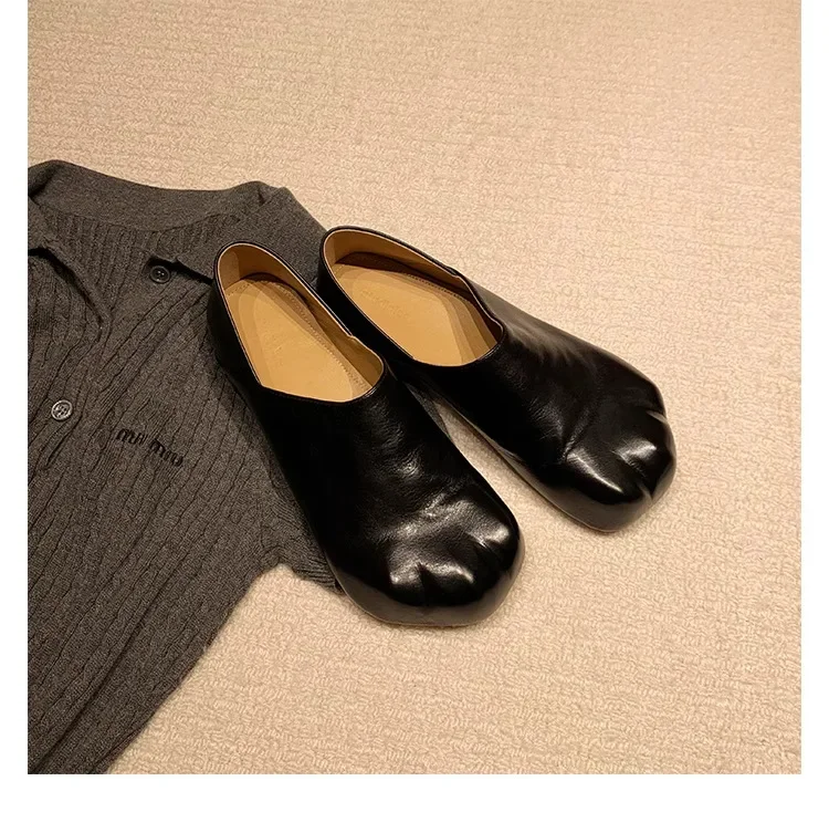 2025 New Style Cat Claws Leather Flats Solid Slip On Leisure Dress Shoes Lovely Girls Fashion Concise Comfy Niche Design Shoes 2025 New Style Cat Claws Leather Flats Solid Slip On Leisure Dress Shoes Lovely Girls Fashion Concise Comfy Niche Design Shoes