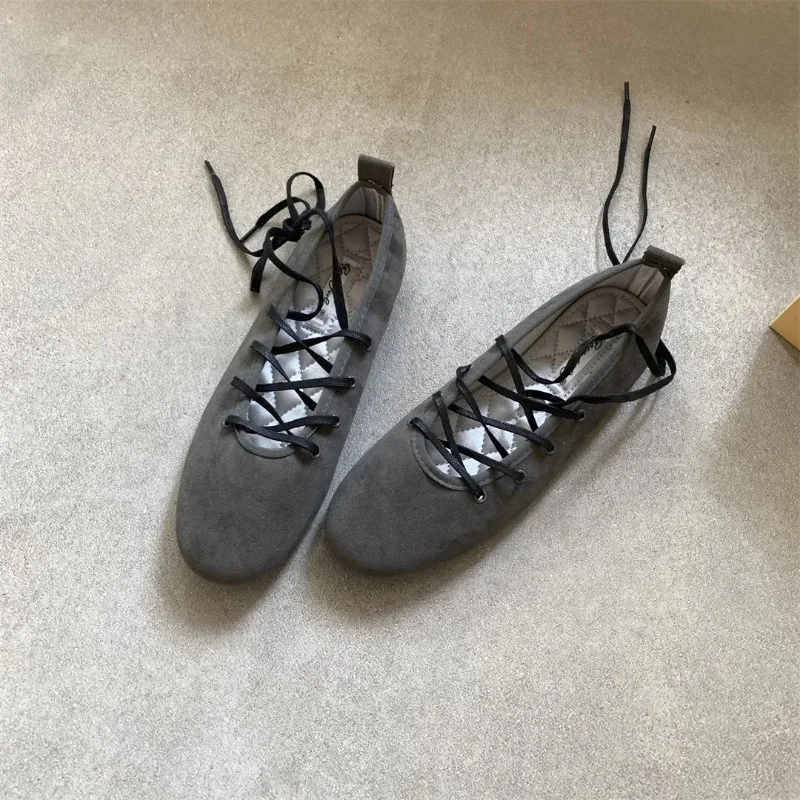 Spring 2025 Women’s Ballet Flats Soft Low Heel Flat Shoes Casual Versatile Comfortable Round Toe Leather Shoes Spring 2025 Women's Ballet Flats Soft Low Heel Flat Shoes Casual Versatile Comfortable Round Toe Leather Shoes