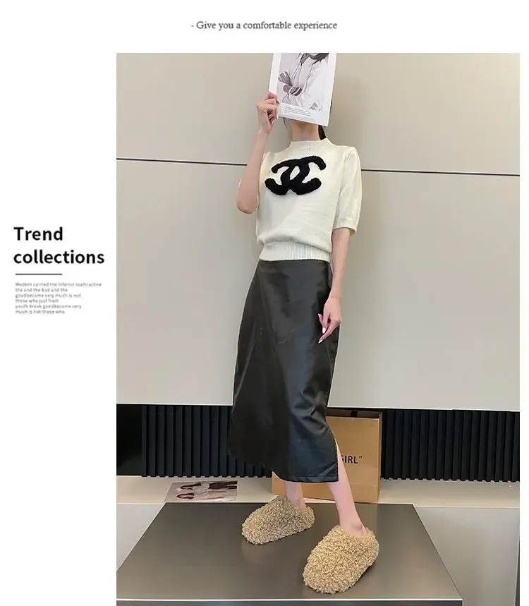 Thick Heel Luxury Lambwool Mules 2025 Winter Shoes Woman Flip Flops Flat Cover Toe Slides Ins Warm Curly Lamb Fur Slippers Women Thick Heel Luxury Lambwool Mules 2025 Winter Shoes Woman Flip Flops Flat Cover Toe Slides Ins Warm Curly Lamb Fur Slippers Women