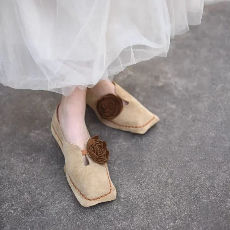 Flat Shoes Women's Spring and Autumn New Retro Niche Flower Square Toe Deep Mouth Soft Sole Single Shoes