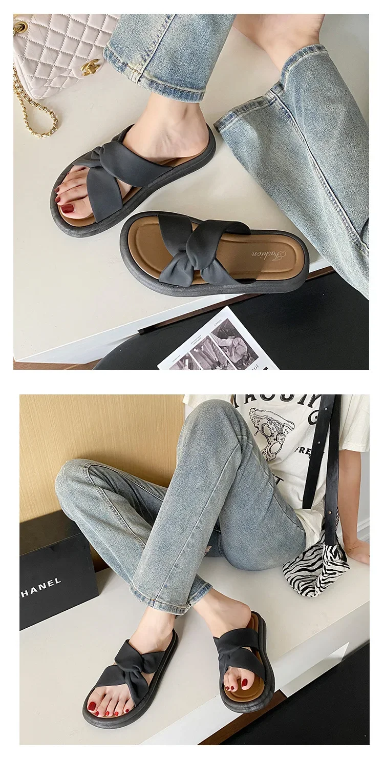 Fashionable Summer Women's Slippers Pearl Casual Beach Shoes Indoor Anti-Slip Outerwear Home Use PVC Sole Female Footwear Fashionable Summer Women's Slippers Pearl Casual Beach Shoes Indoor Anti-Slip Outerwear Home Use PVC Sole Female Footwear