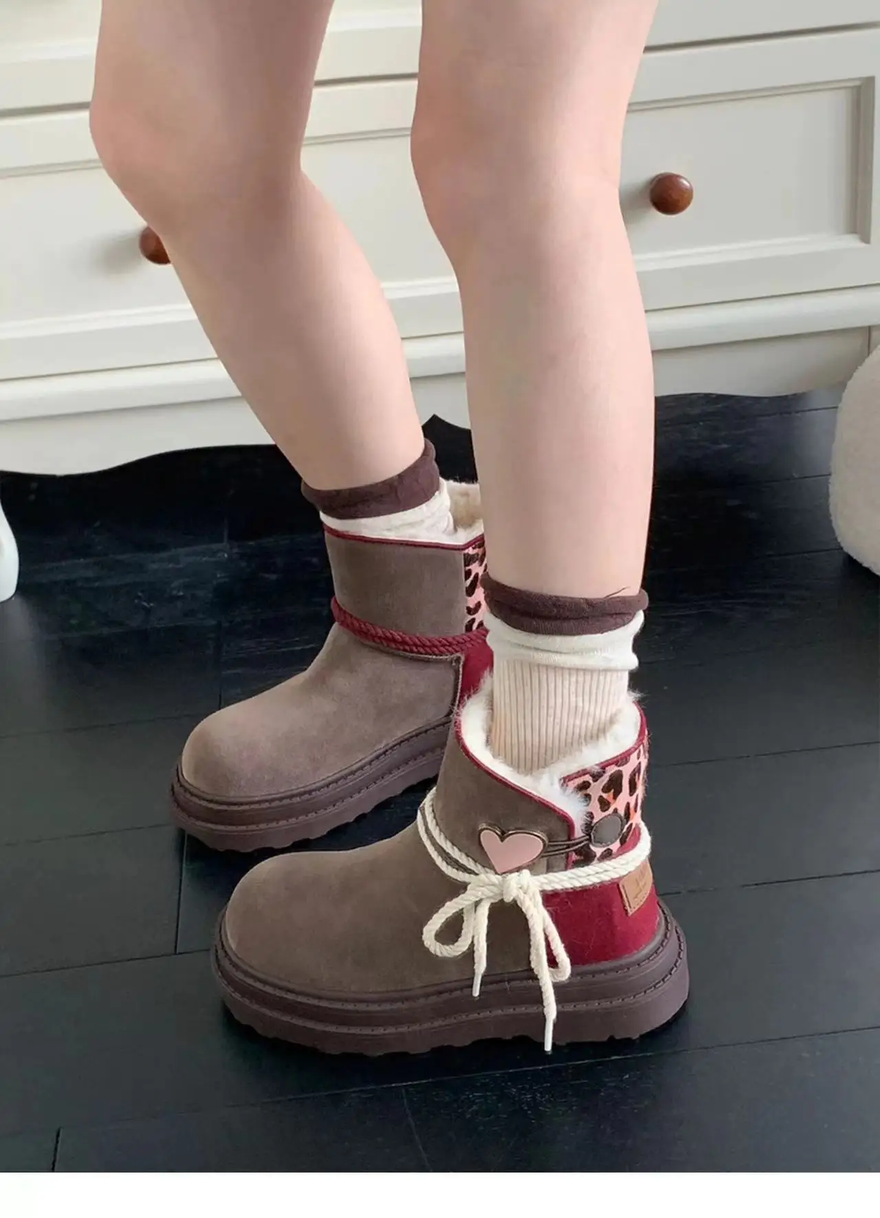 Winter Women Snow Boots Platform Warm Fur Casual Outdoor High Top Shoes Heart Design Plush Ankle Boots High Quality Cotton Shoes Winter Women Snow Boots Platform Warm Fur Casual Outdoor High Top Shoes Heart Design Plush Ankle Boots High Quality Cotton Shoes