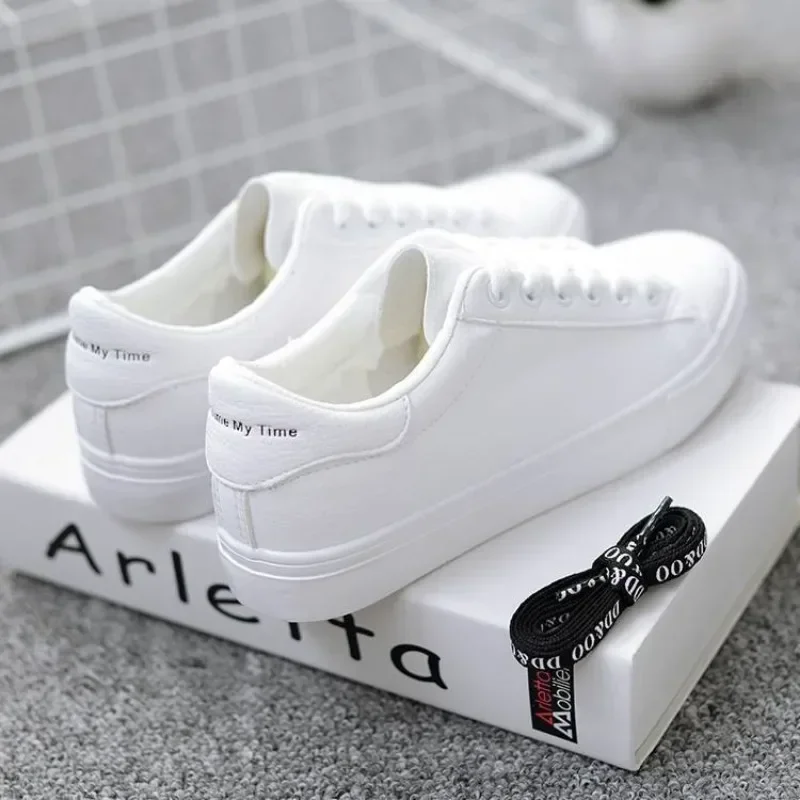 Fashion Women's Vulcanize Shoes 2025 New in Casual Classic Solid Color PU Leather Shoes Woman Casual White Shoes Sneakers