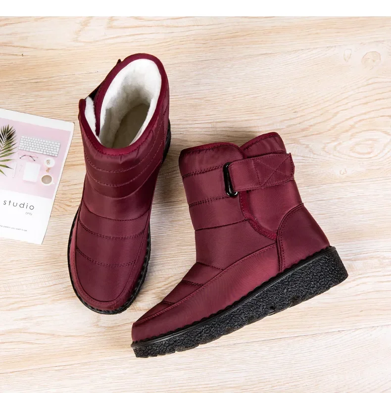 Waterproof Winter Boots for Women 2025 New Faux Fur Long Plush Snow Boots Woman Platform Shoes Warm Cotton Couples Ankle Boots Waterproof Winter Boots for Women 2025 New Faux Fur Long Plush Snow Boots Woman Platform Shoes Warm Cotton Couples Ankle Boots