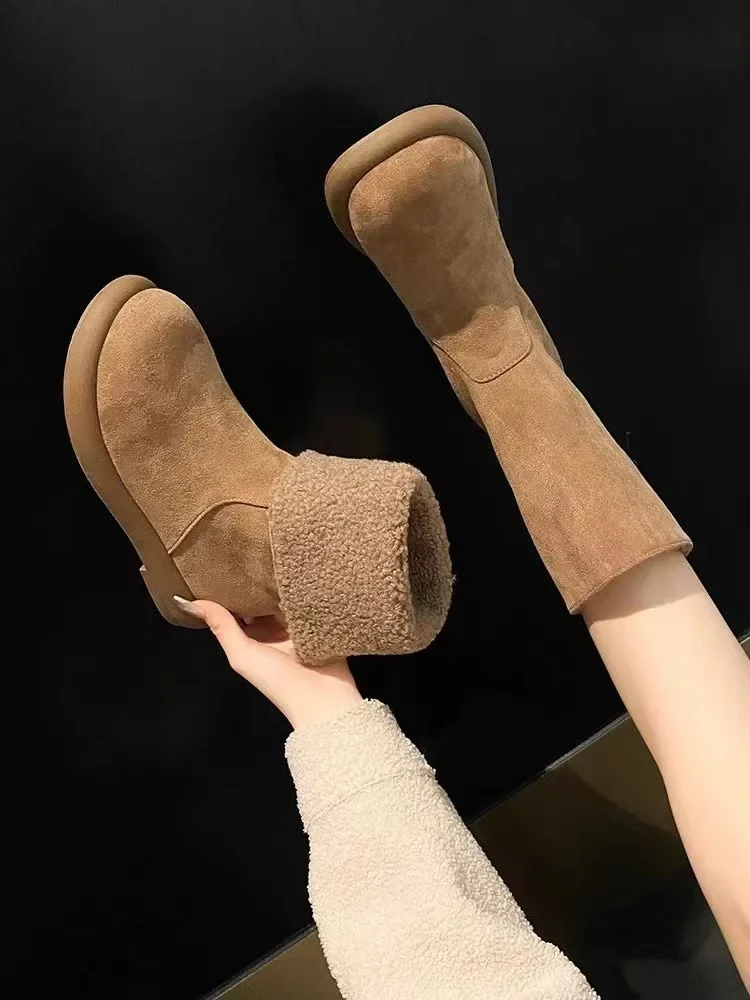 Warm Fleece Lined Pure Leather Flat Heel Mid-Calf Snow Boots Women's Winter Booties Comfortable Rubber Sole Round Toe Booties