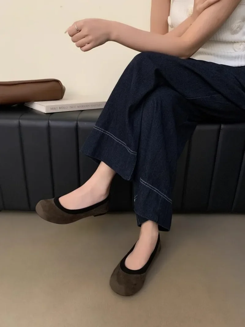 2025 Ladies Shoes Shallow Women's Flats Fashion Round Toe Casual Flat Shoes New Color Matching Flat Slip on Solid Zapatos