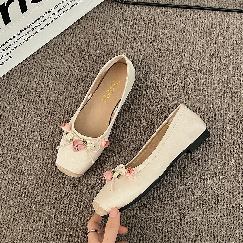 Luxury Lace Tie Leg Satin Silk Ballet Flats Woman Square Toe Bowknot Elastic Band Ballerinas Ladies Wedding Floral Shoes