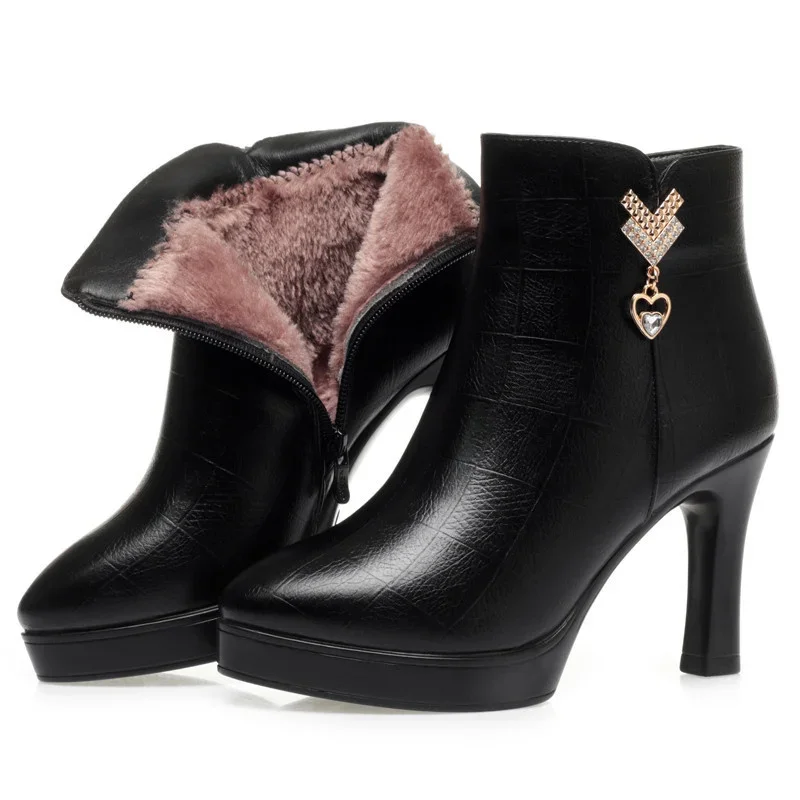 Comfortable Soft Leather Warm Winter Short Boots Women Platform Boots Block High Heels Ankle Boots for Office Mom Model
