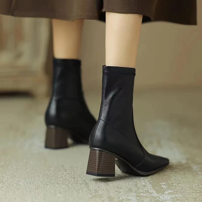 New Chelsea Boots Women Shoes Chunky Ankle Goth Mid Heels 2024 Brand Winter Fashion Pointed Toe Boots Motorcycle Botas Femme New Chelsea Boots Women Shoes Chunky Ankle Goth Mid Heels 2024 Brand Winter Fashion Pointed Toe Boots Motorcycle Botas Femme