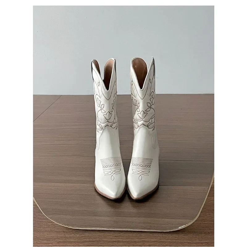 Vintage Thick Heel Women Western Cowboy Boots Fashion Slip On Shoes Embroidery Knight Mid Calf Botas Autumn Winter Women's Shoes