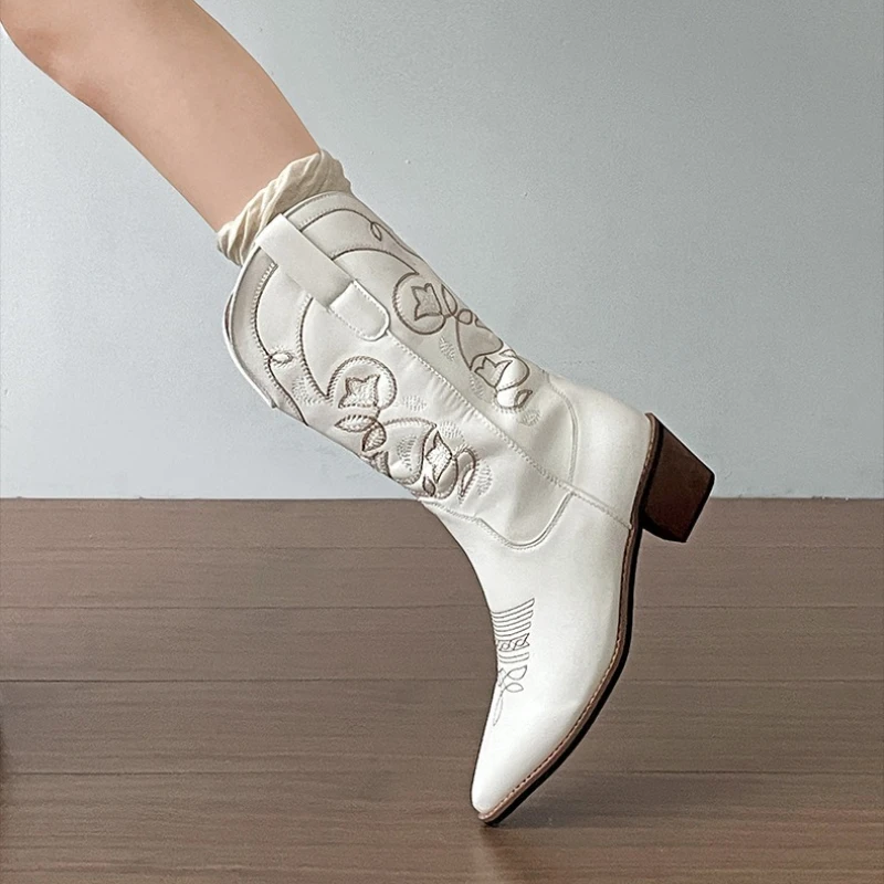 Vintage Thick Heel Women Western Cowboy Boots Fashion Slip On Shoes Embroidery Knight Mid Calf Botas Autumn Winter Women’s Shoes Vintage Thick Heel Women Western Cowboy Boots Fashion Slip On Shoes Embroidery Knight Mid Calf Botas Autumn Winter Women's Shoes