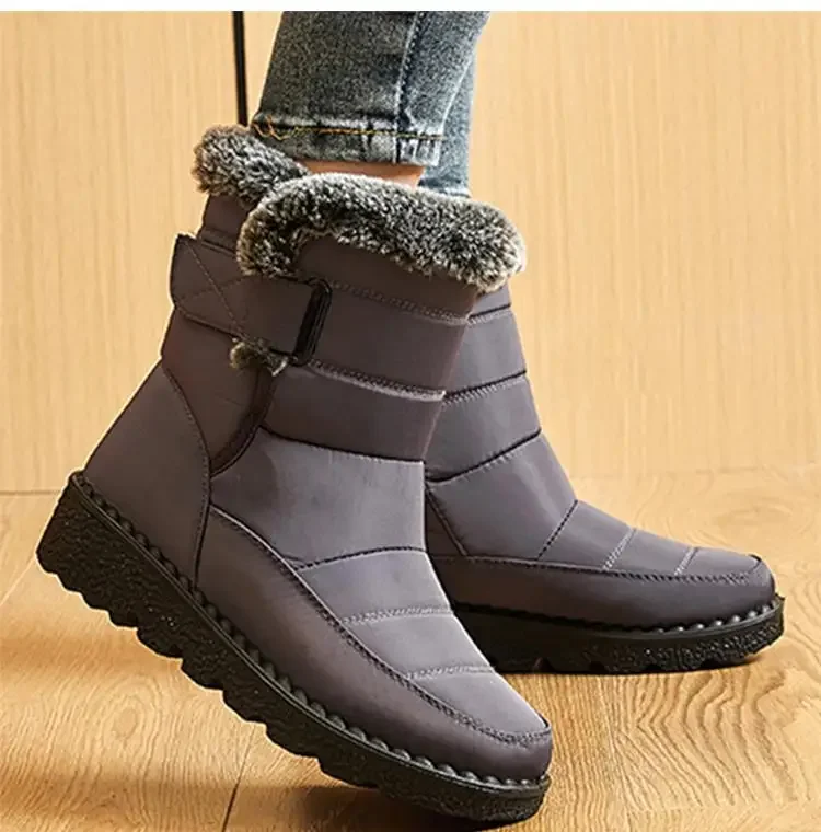 Boots Women Snow Plush Shoes Woman Platform Women's Boots Flat Keep Warm Women Shoes Casual Plus Size Winter Boots