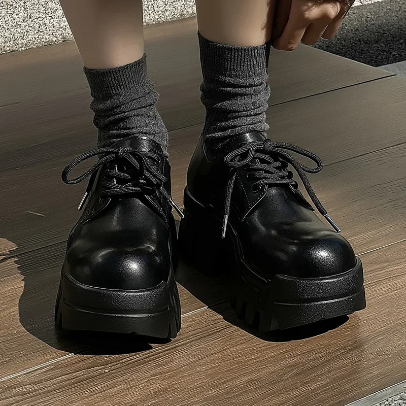 Retro Thick Bottom Platform Women Leather Shoes Increasing All Match Casual Derdy Shoes Luxury Designer Sneakers Hot Retro Thick Bottom Platform Women Leather Shoes Increasing All Match Casual Derdy Shoes Luxury Designer Sneakers Hot