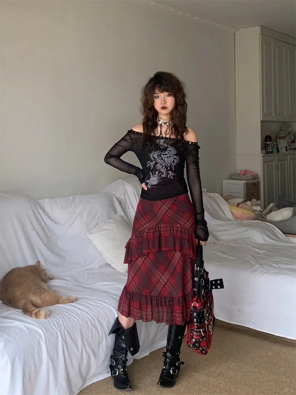 Wasteland Punk style Gothic Black Vintage Motorcycles Boots for Women Pointy Toe Rivets Western Boot Shoes