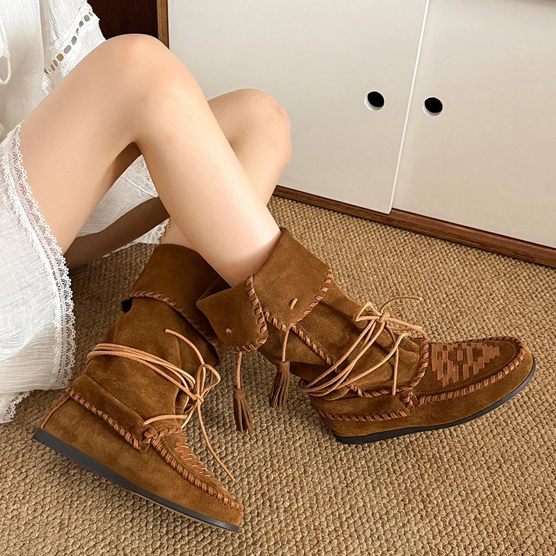 Retro Weaved Tassel Lace-Up Cowboy Boots Woman Turned-Over Edge Suede Leather Mid-Calf Boots Ladies Inner Height Western Boots