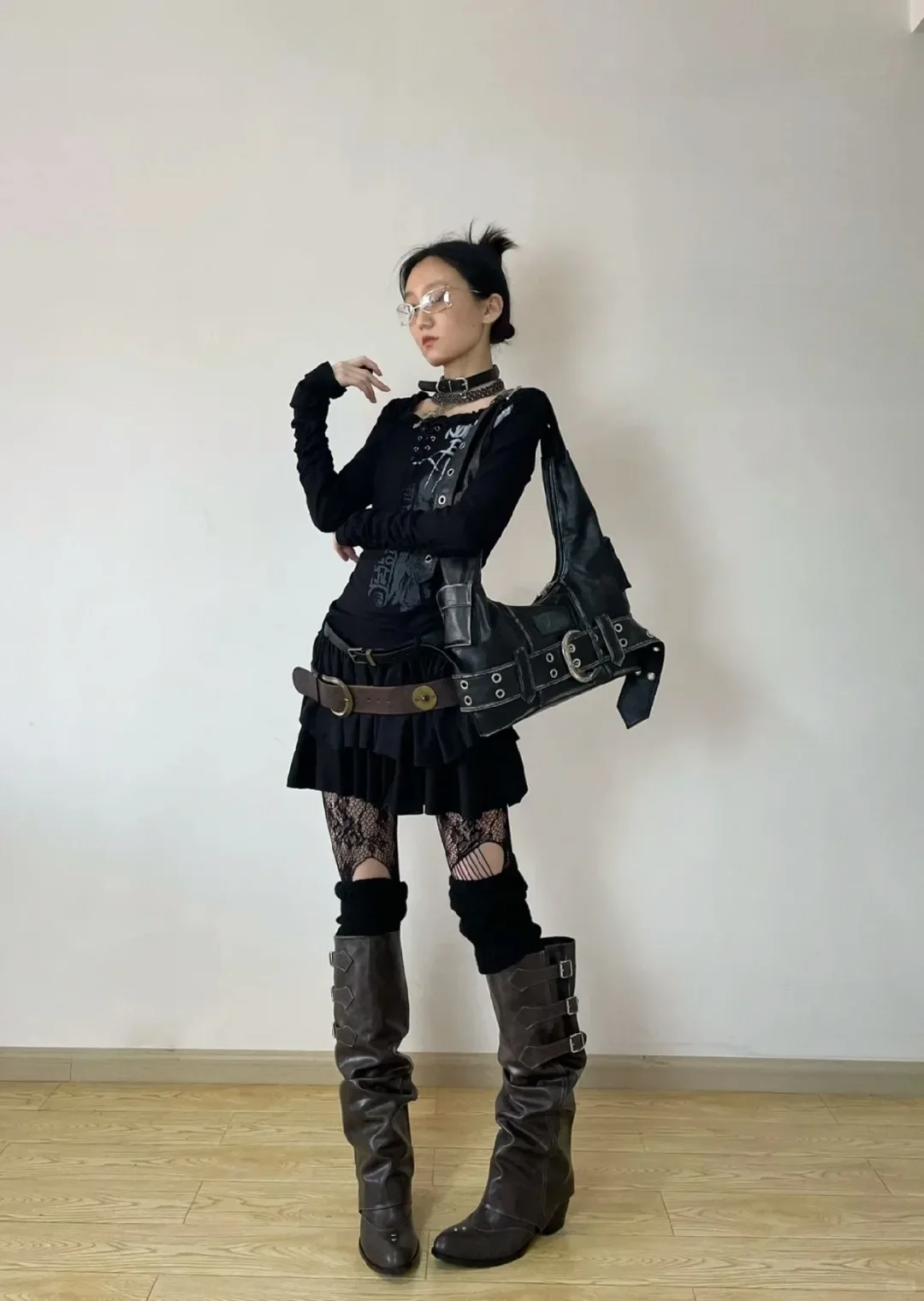 High Quality Y2k Style Vintage Detachable Boot Barrel Western Boots for Women Black Belt Straps Boot Shoes High Quality Y2k Style Vintage Detachable Boot Barrel Western Boots for Women Black Belt Straps Boot Shoes