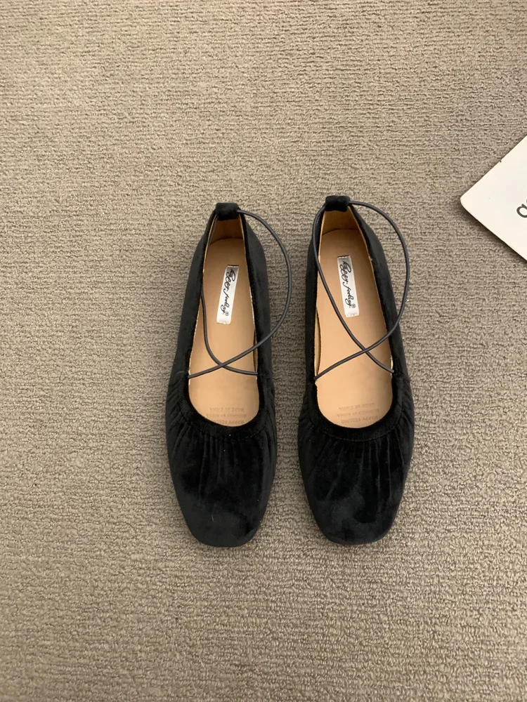 French Style Vintage Red Single Shoe Women's 2025 New Cross Strap Soft Bottom Ballet Dance Mary Sandals Rubber Mater