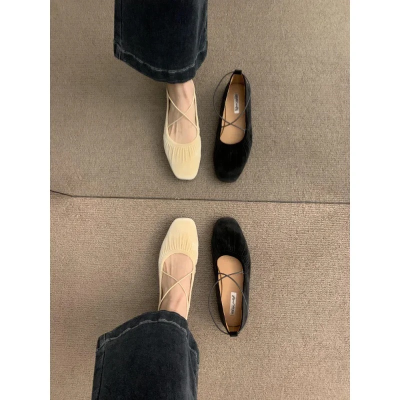 French Style Vintage Red Single Shoe Women’s 2025 New Cross Strap Soft Bottom Ballet Dance Mary Sandals Rubber Mater French Style Vintage Red Single Shoe Women's 2025 New Cross Strap Soft Bottom Ballet Dance Mary Sandals Rubber Mater