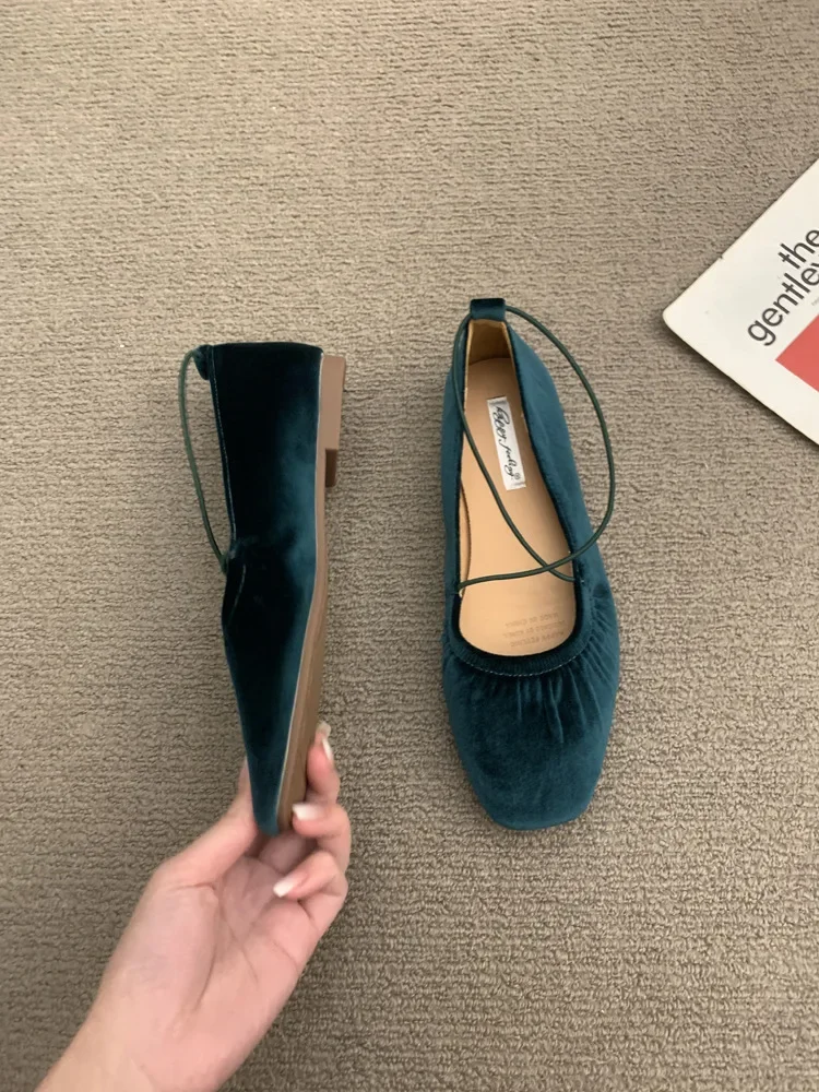 French Style Vintage Red Single Shoe Women's 2025 New Cross Strap Soft Bottom Ballet Dance Mary Sandals Rubber Mater