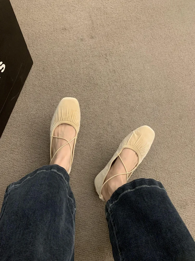 French Style Vintage Red Single Shoe Women's 2025 New Cross Strap Soft Bottom Ballet Dance Mary Sandals Rubber Mater