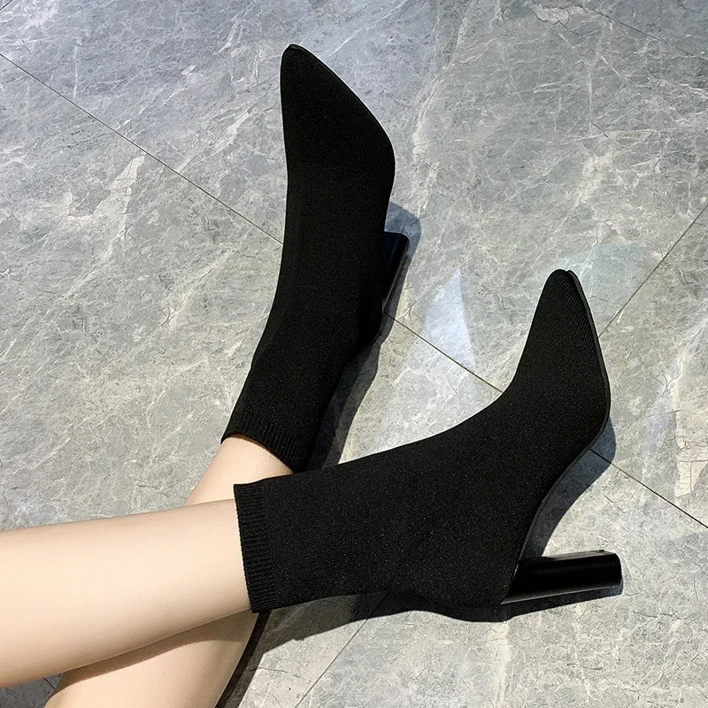 Simple Fashion Stretch Socks Boots Women’s High Heels Shoes Knit Socks Boots Skinny Women Pointed Autumn and Winter Bare Boots Simple Fashion Stretch Socks Boots Women's High Heels Shoes Knit Socks Boots Skinny Women Pointed Autumn and Winter Bare Boots