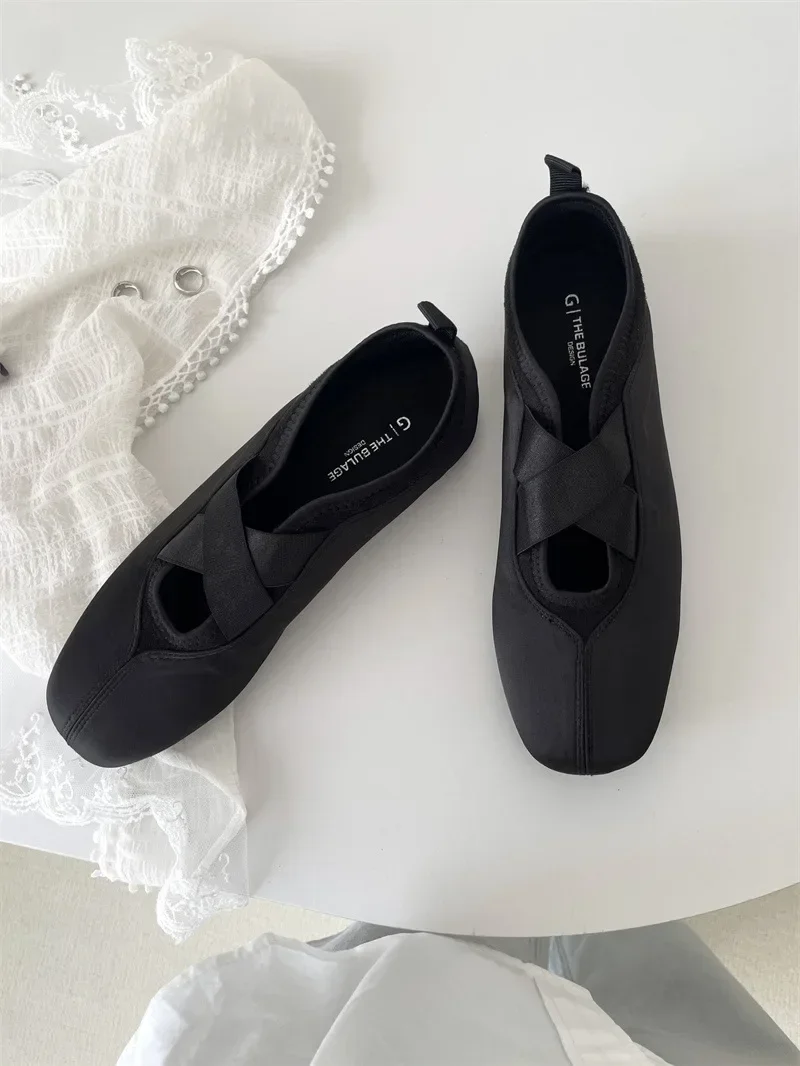 2025 New Women's Ballet Slippers Pink Soft Sole Shallow Heel Round Head Fiberglass Fabric Retro Style Low Heel