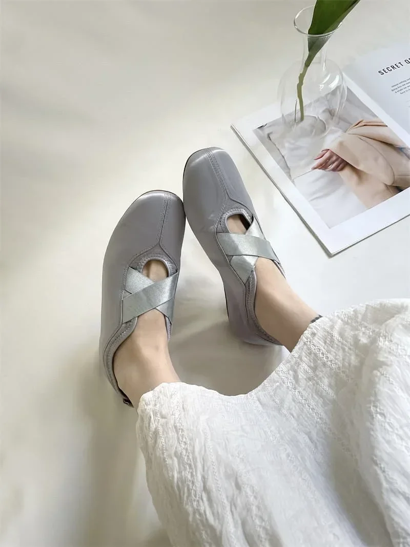 2025 New Women's Ballet Slippers Pink Soft Sole Shallow Heel Round Head Fiberglass Fabric Retro Style Low Heel